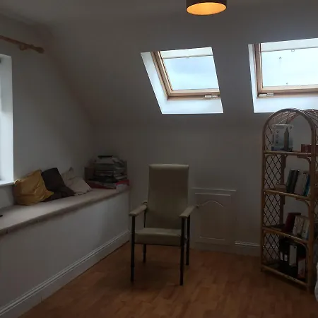 Self Catering House *